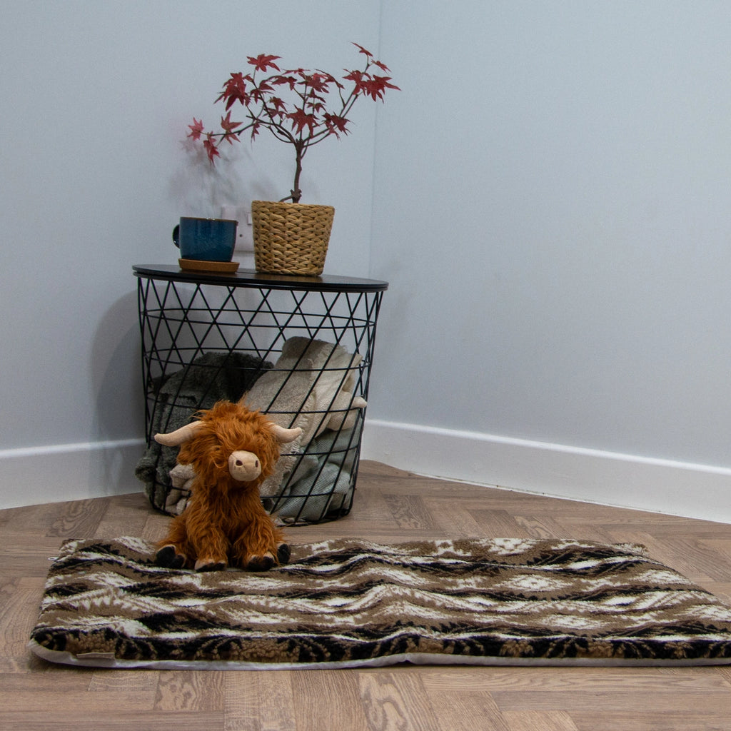 Ancol Heritage Collection Fergus the Highland Cow with Squeak