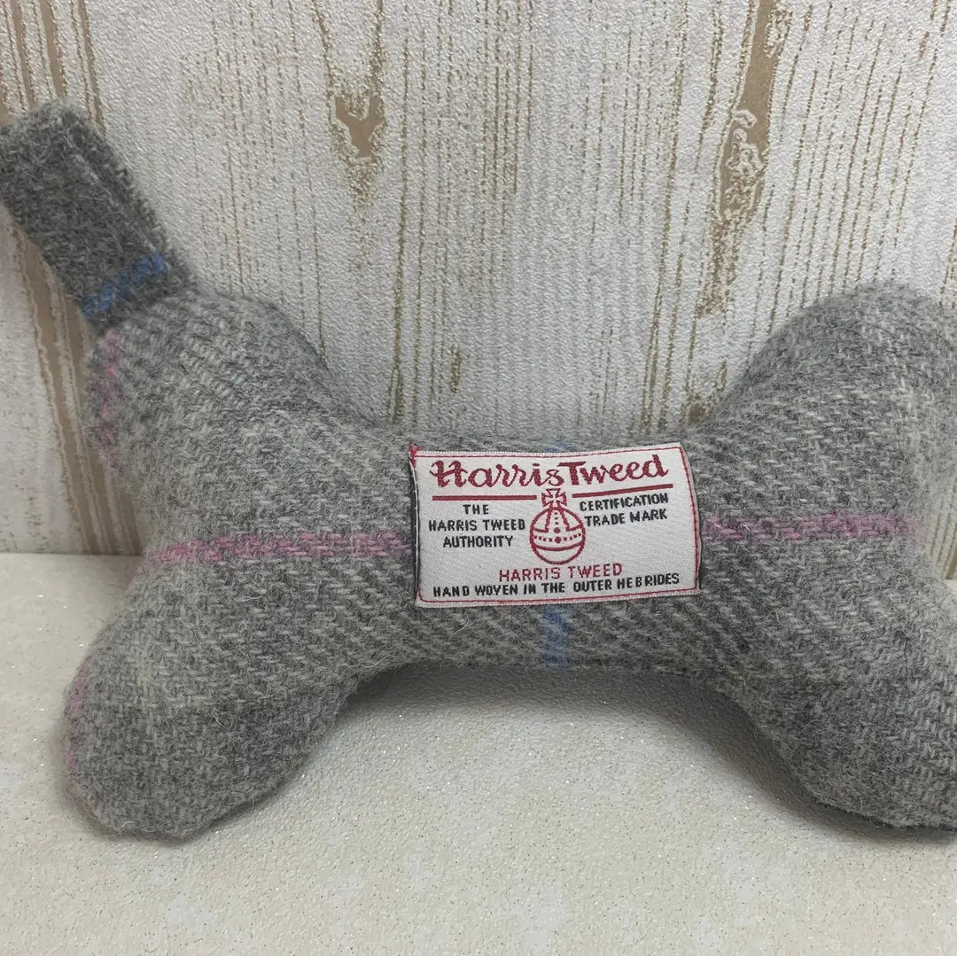 Bowzos Harris Tweed® Squeaky Bone Toy - Baby Grey