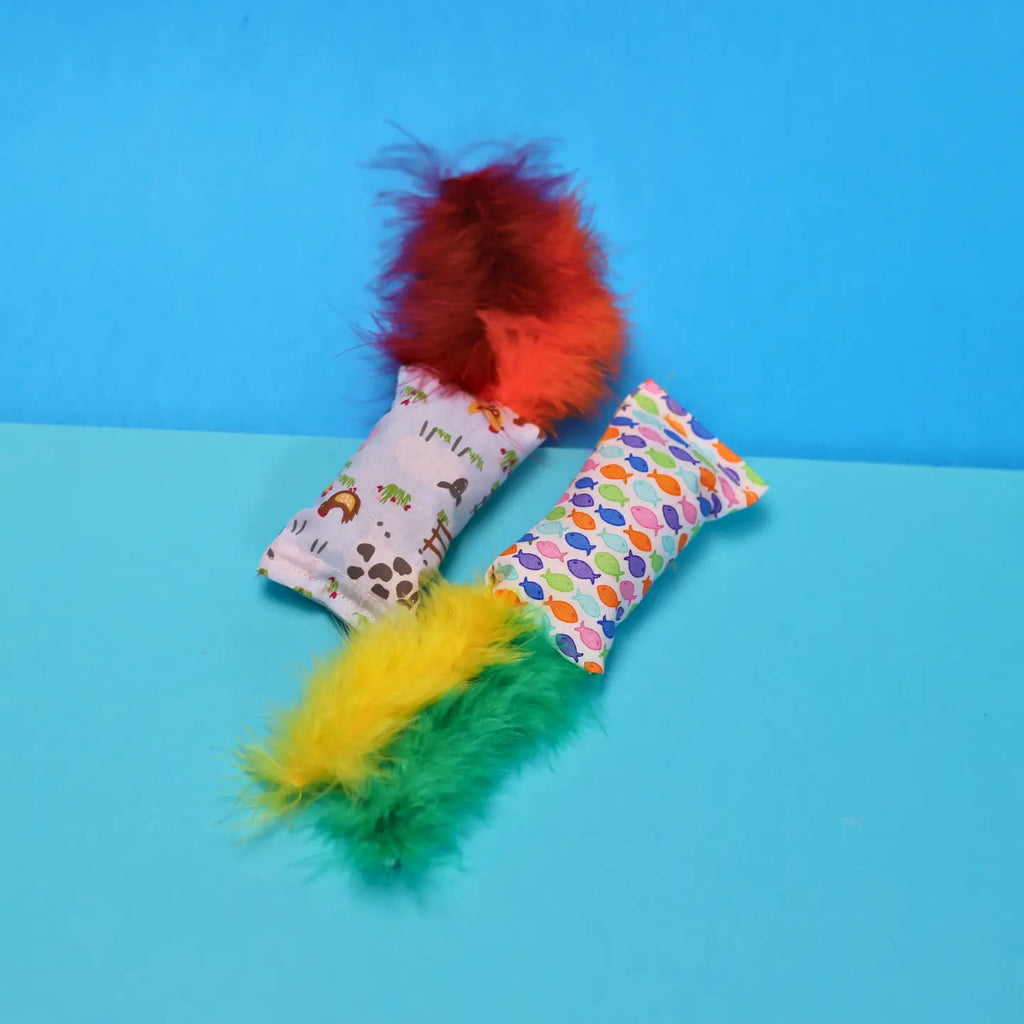 Meow Avenue Catnip Feather Kicker