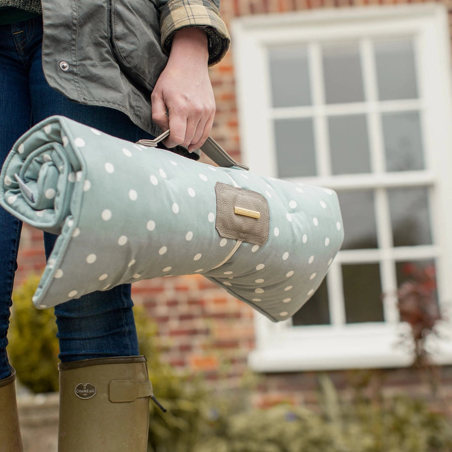 Lords & Labradors - Travel Mat in Duck Egg Spot